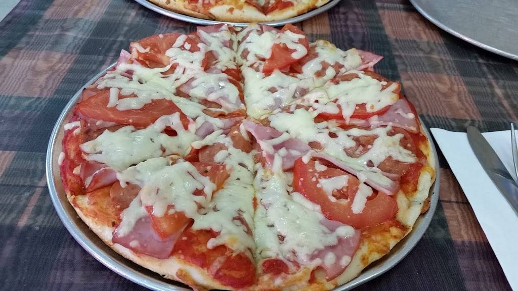 Ten-Der Pizza | restaurant | 167 10th St, Hanover, ON N4N 1N6, Canada | 5193644055 OR +1 519-364-4055