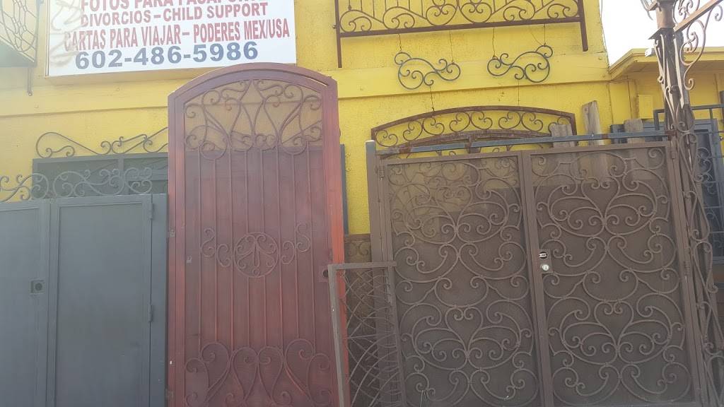 Pepes Taco Villa | restaurant | 2108 W Camelback Rd, Phoenix, AZ 85015, USA | 6022420379 OR +1 602-242-0379