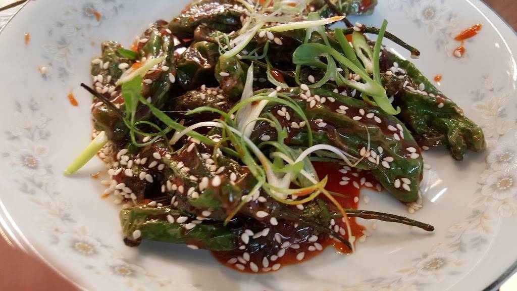 Mabel Gray | restaurant | 23825 John R Rd, Hazel Park, MI 48030, USA | 2483984300 OR +1 248-398-4300