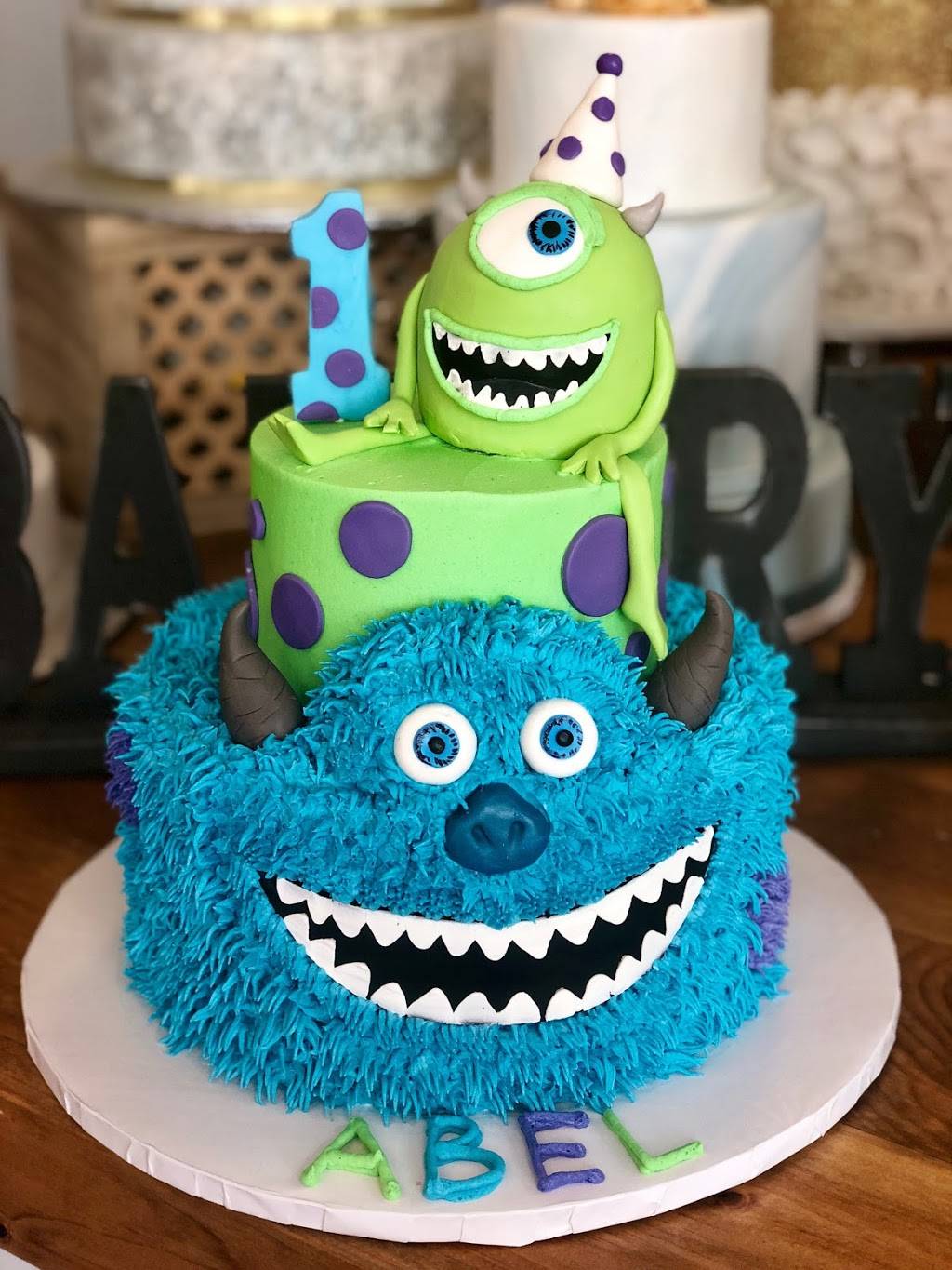 Flour(ish) Bake Shoppe | bakery | 79 Rantoul St, Beverly, MA 01915, USA | 9789691136 OR +1 978-969-1136