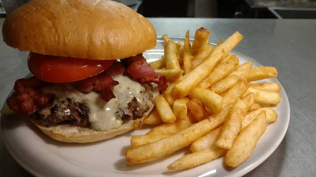 GGs place LLC | restaurant | 15 S Hawkeye Ave, Nora Springs, IA 50458, USA | 6417492577 OR +1 641-749-2577