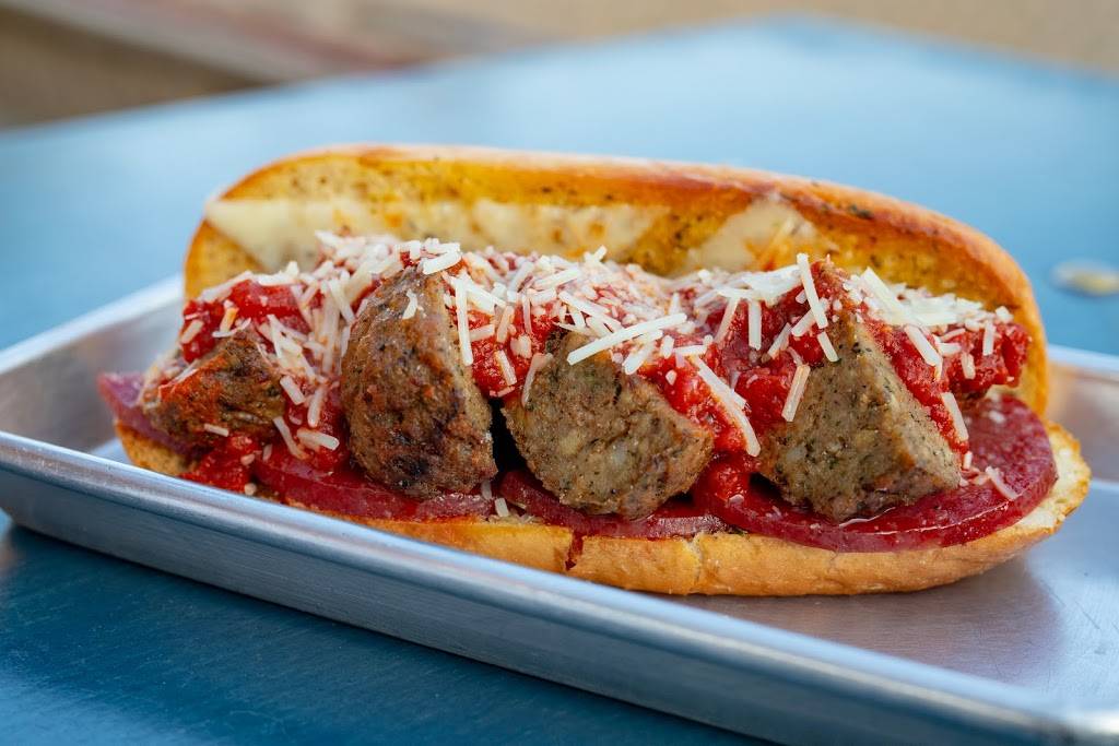 Dive Bar | restaurant | 1116 Business Loop 70 E, Columbia, MO 65201, USA | 5736079523 OR +1 573-607-9523