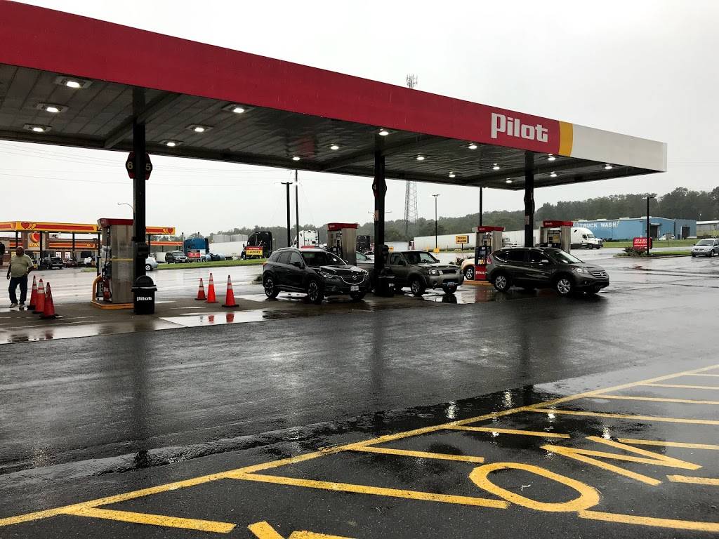 Pilot Travel Center | restaurant | 1014 Mt Olive Rd, Toms Brook, VA 22660, USA | 5404363121 OR +1 540-436-3121