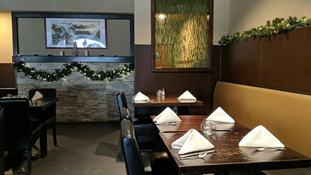 Panda Wok Asian Cuisine | restaurant | 1512 W 117th St, Lakewood, OH 44107, USA | 2165211200 OR +1 216-521-1200