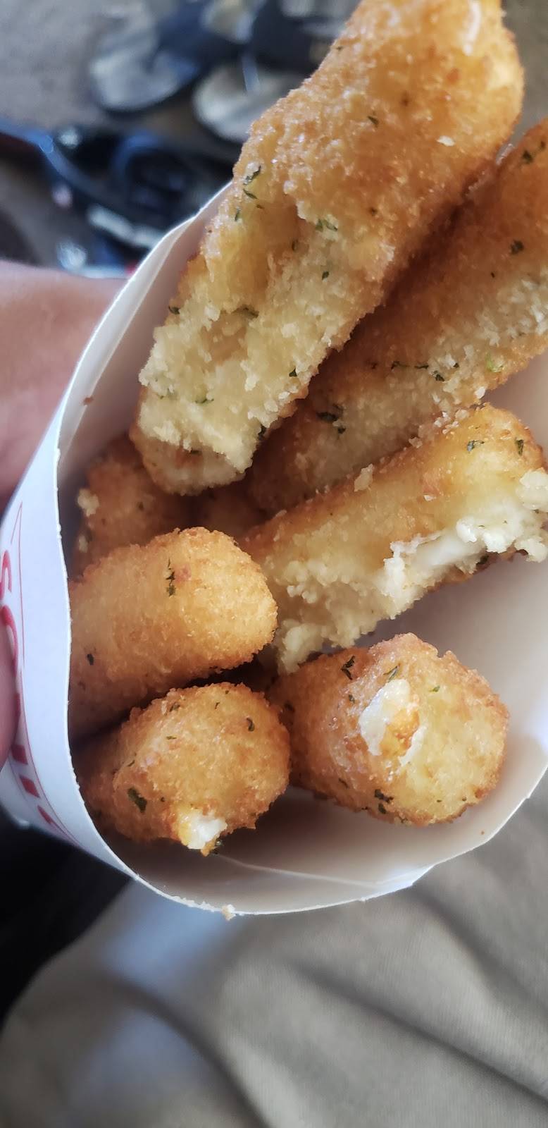 Sonic Drive-In | restaurant | 606 N Chelton Rd, Colorado Springs, CO 80909, USA | 7195774844 OR +1 719-577-4844