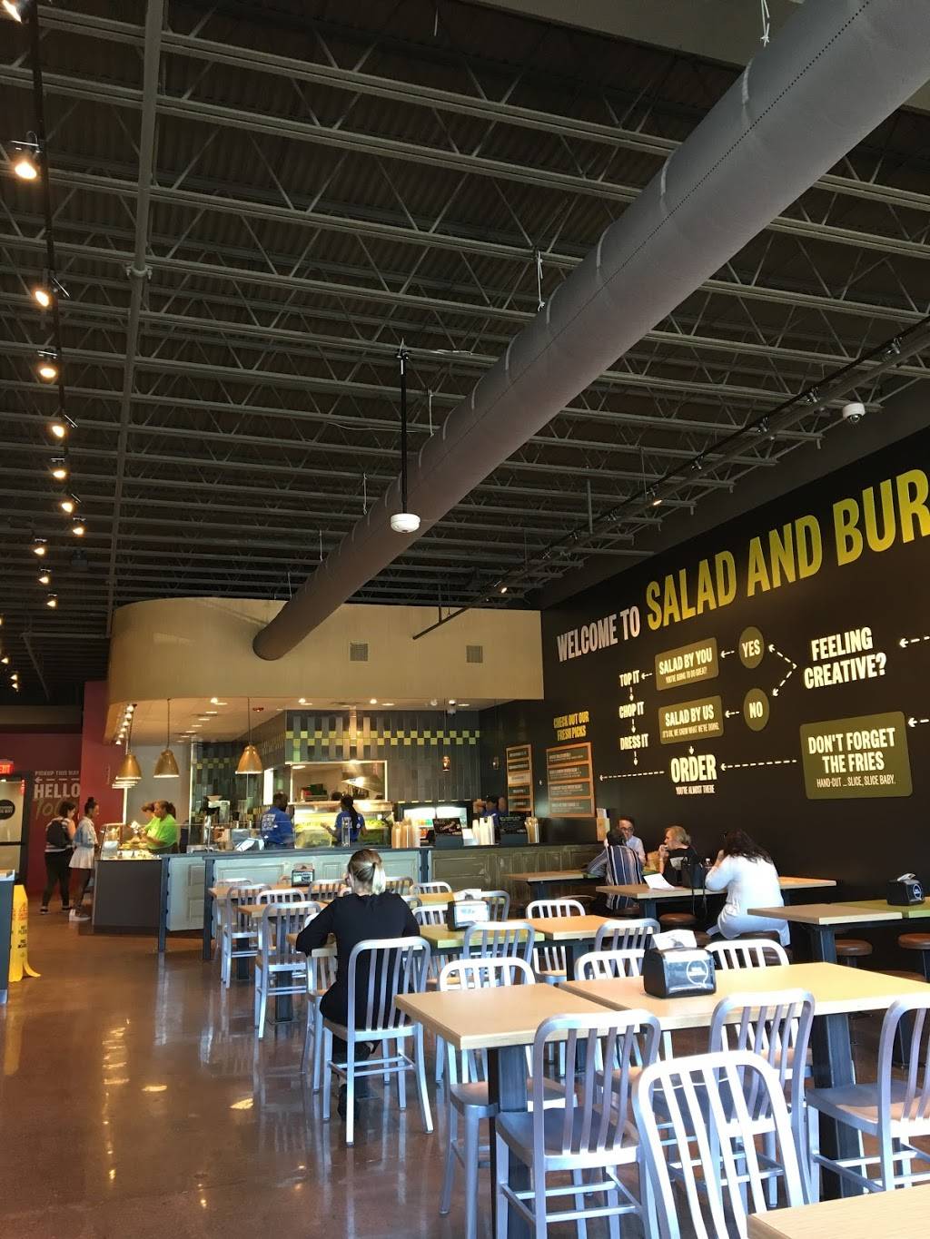 Hello Bistro - Beachwood | restaurant | 2101 Richmond Rd, Beachwood, OH 44122, USA | 2163424843 OR +1 216-342-4843