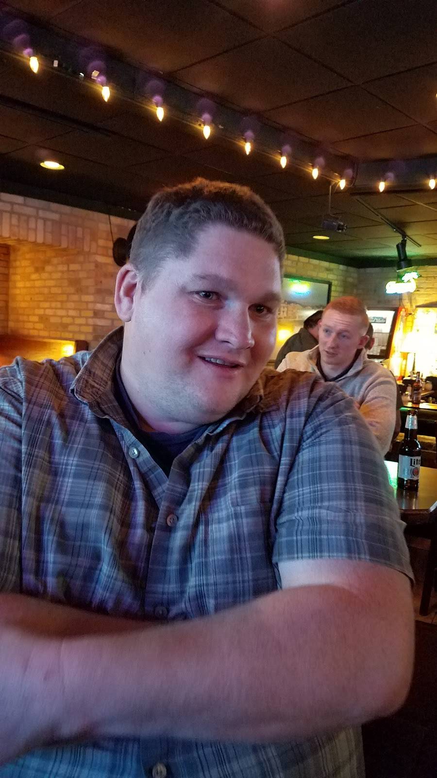 Skyline Social & Games - Bar & Restaurant (Lounge) | night club | 4894 Miller Trunk Hwy, Hermantown, MN 55811, USA | 2187278555 OR +1 218-727-8555