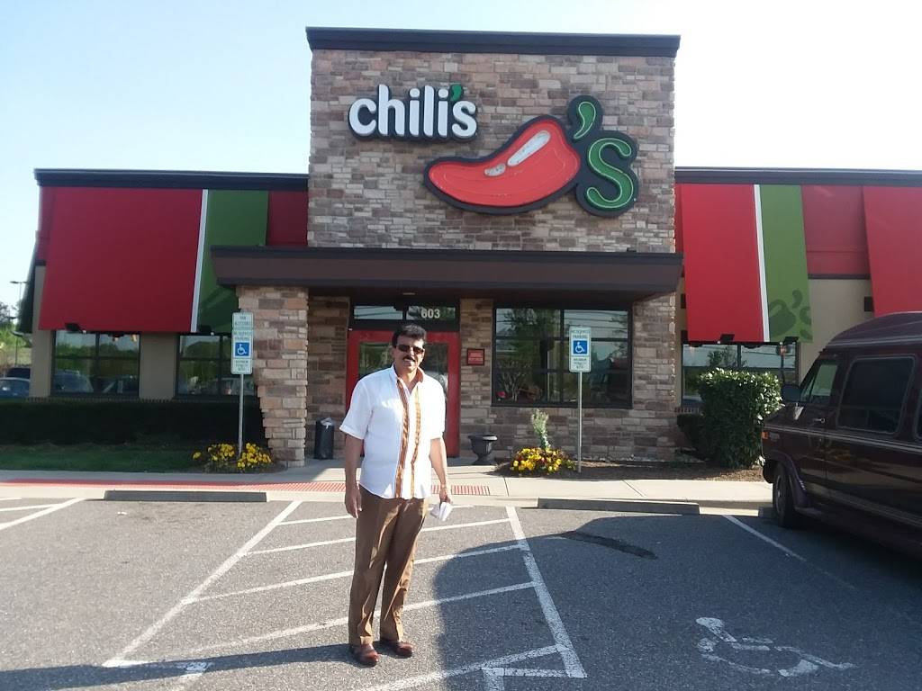 Chilis Grill & Bar | meal takeaway | 603 River Hwy, Mooresville, NC 28117, USA | 7047994603 OR +1 704-799-4603