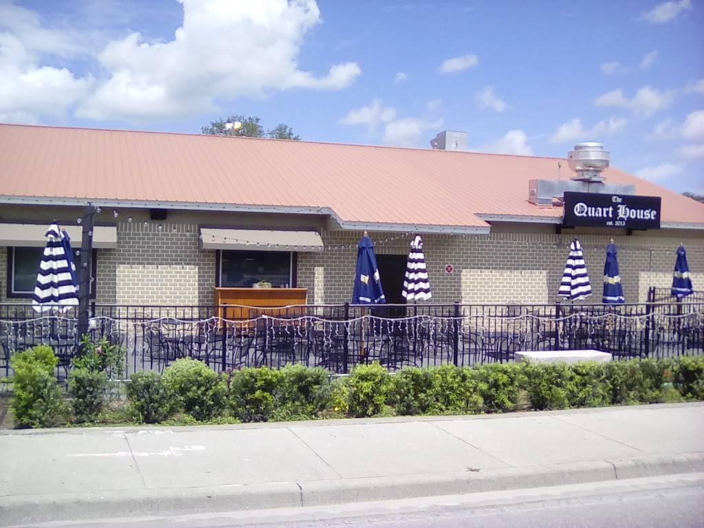 The Quart House | restaurant | 100 S Main St, LaBelle, FL 33935, USA | 8636747141 OR +1 863-674-7141