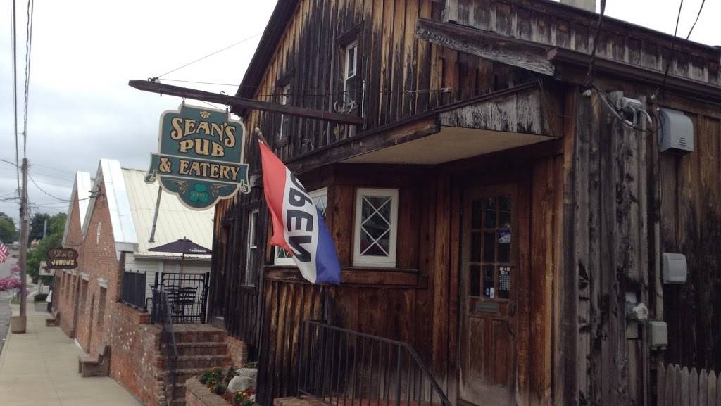 Seans Pub & Eatery | restaurant | 8105 Main St, Garrettsville, OH 44231, USA | 3305270485 OR +1 330-527-0485