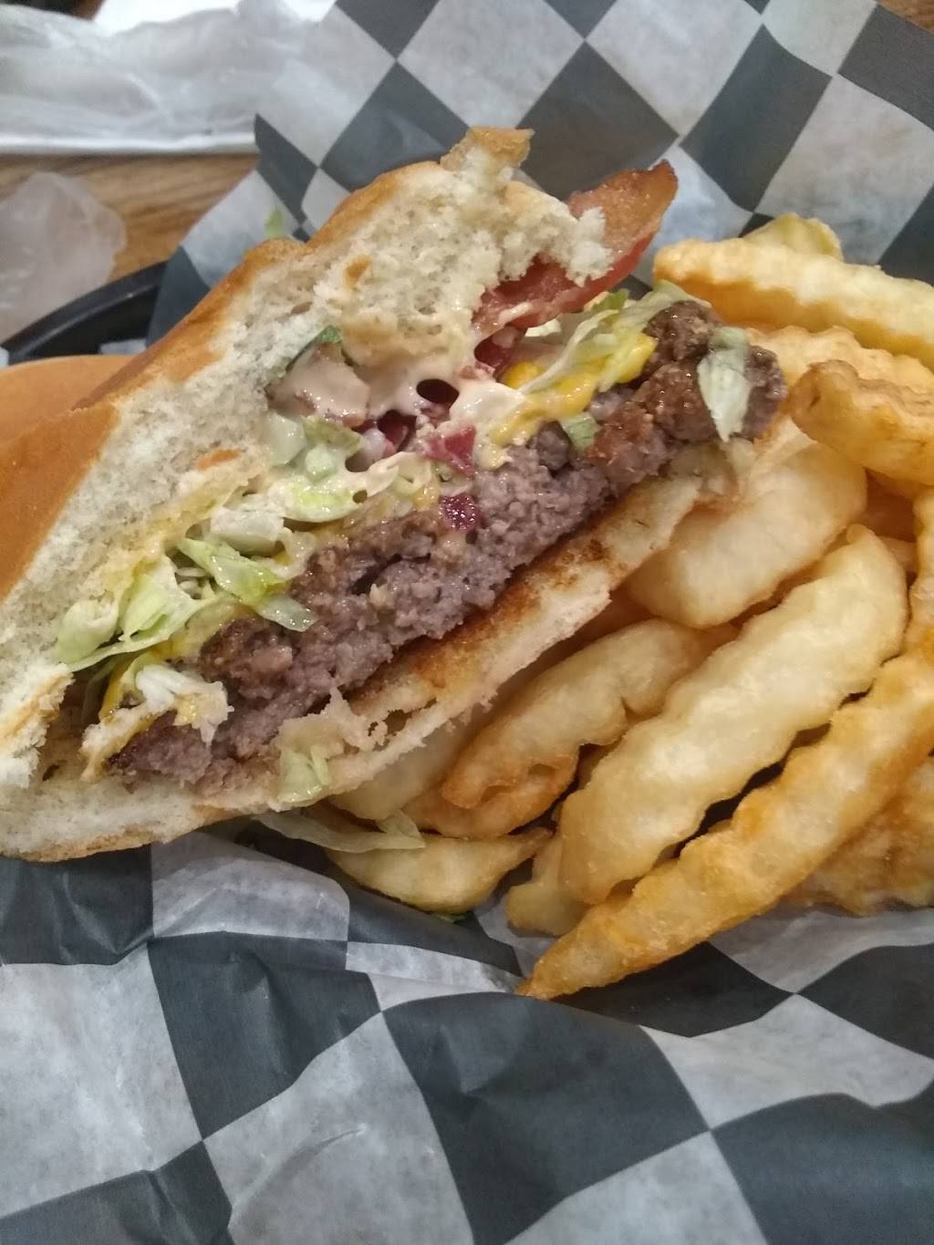 Beehive Cafe | restaurant | 224 N Washington St, Clinton, KY 42031, USA | 2702543075 OR +1 270-254-3075