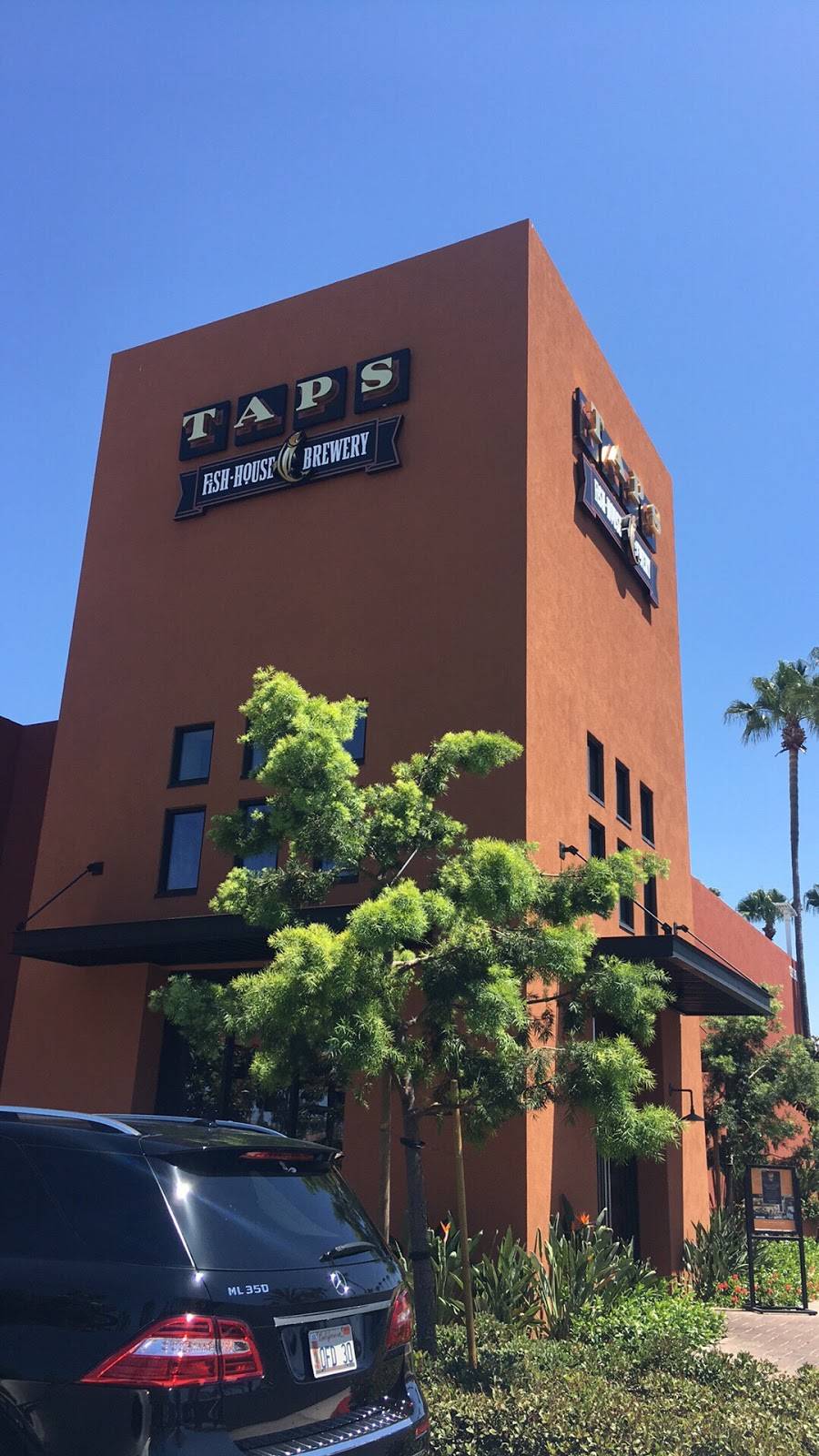 TAPS Fish House & Brewery | restaurant | 13390 Jamboree Rd, Irvine, CA 92602, USA | 7146190404 OR +1 714-619-0404