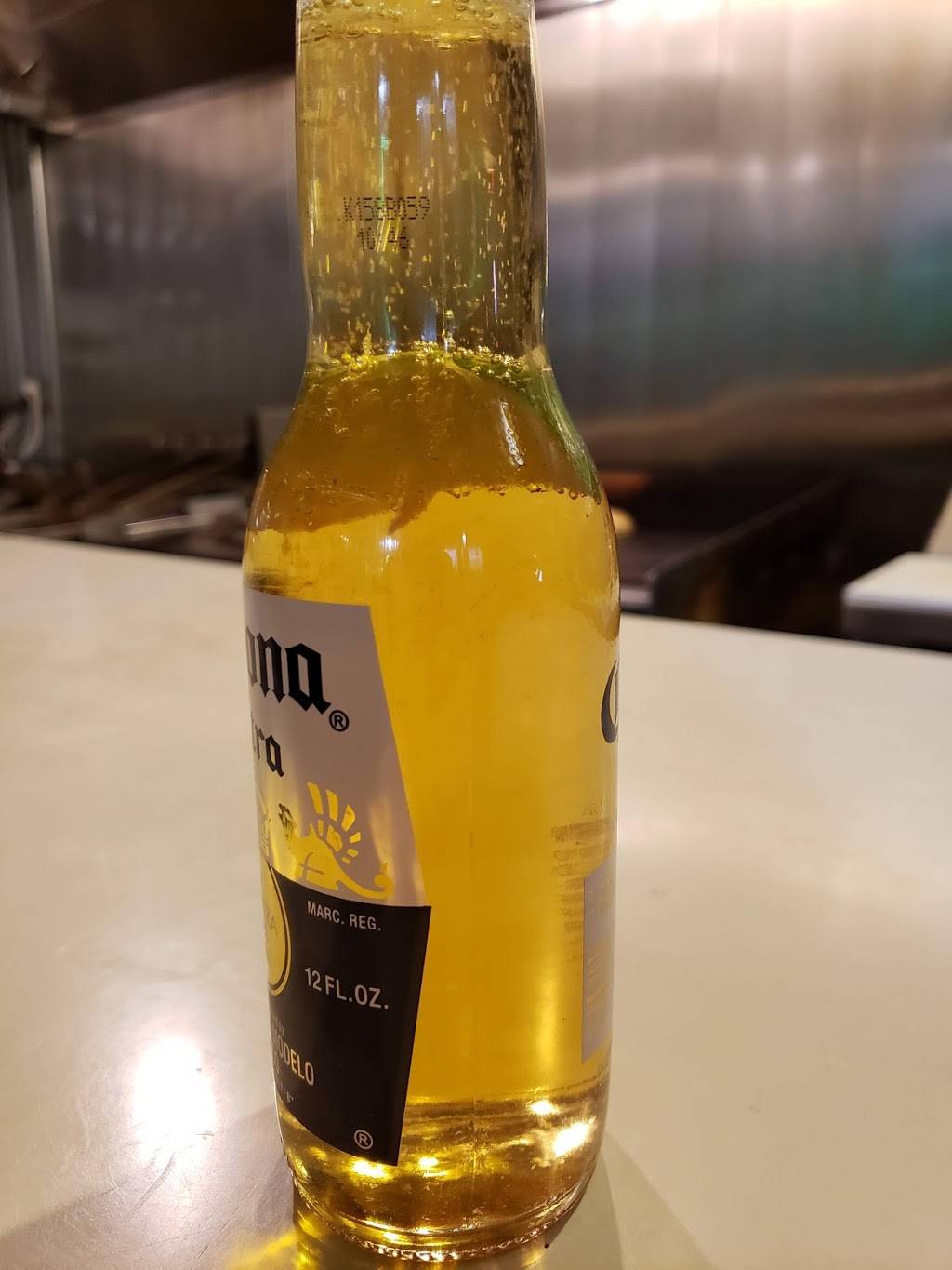 Hub Bar & Grill | restaurant | 110 S Tower Ave, Centralia, WA 98531, USA | 3607362229 OR +1 360-736-2229