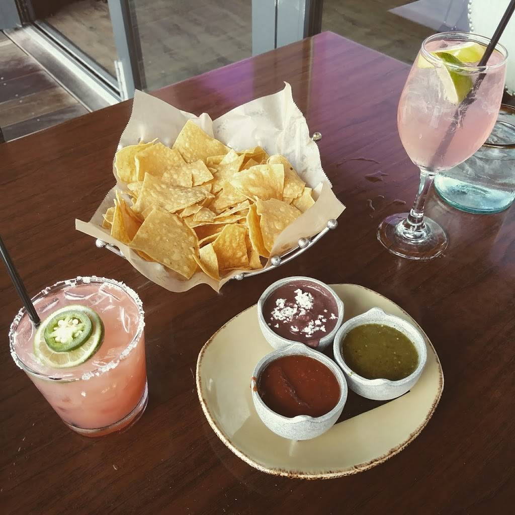 Temazcal Tequila Cantina | restaurant | 250 Northern Ave #2, Boston, MA 02210, USA | 6174393502 OR +1 617-439-3502