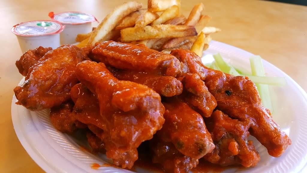 World of Wings | restaurant | 5340 GA-20, Covington, GA 30016, USA | 7707874417 OR +1 770-787-4417