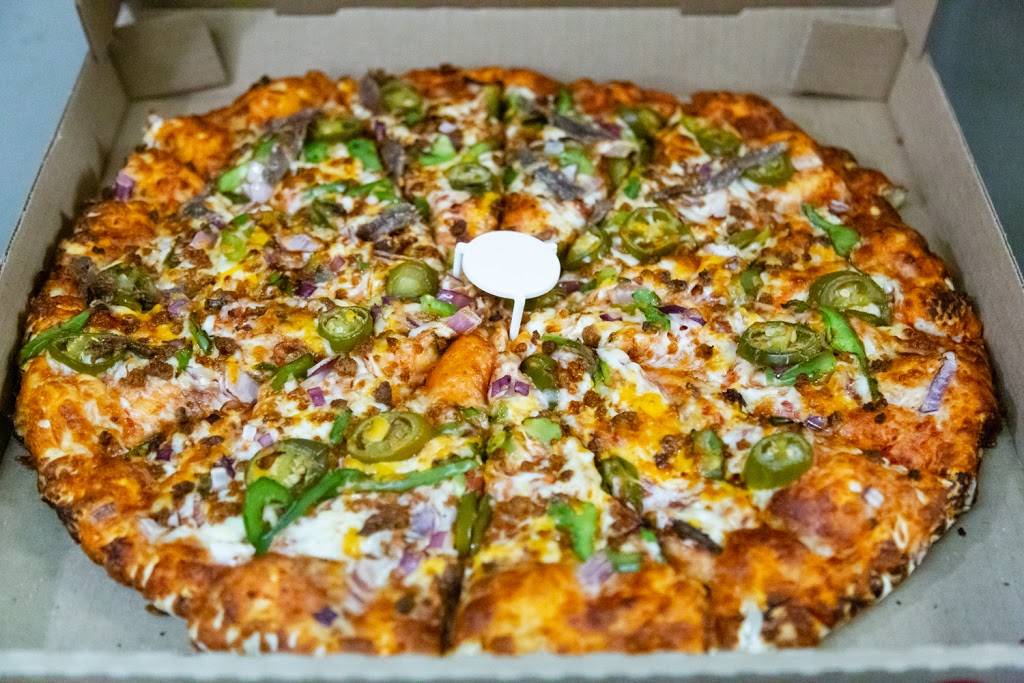 Straw Hat Pizza | restaurant | 2026 Freedom Blvd, Freedom, CA 95019, USA | 8317223555 OR +1 831-722-3555