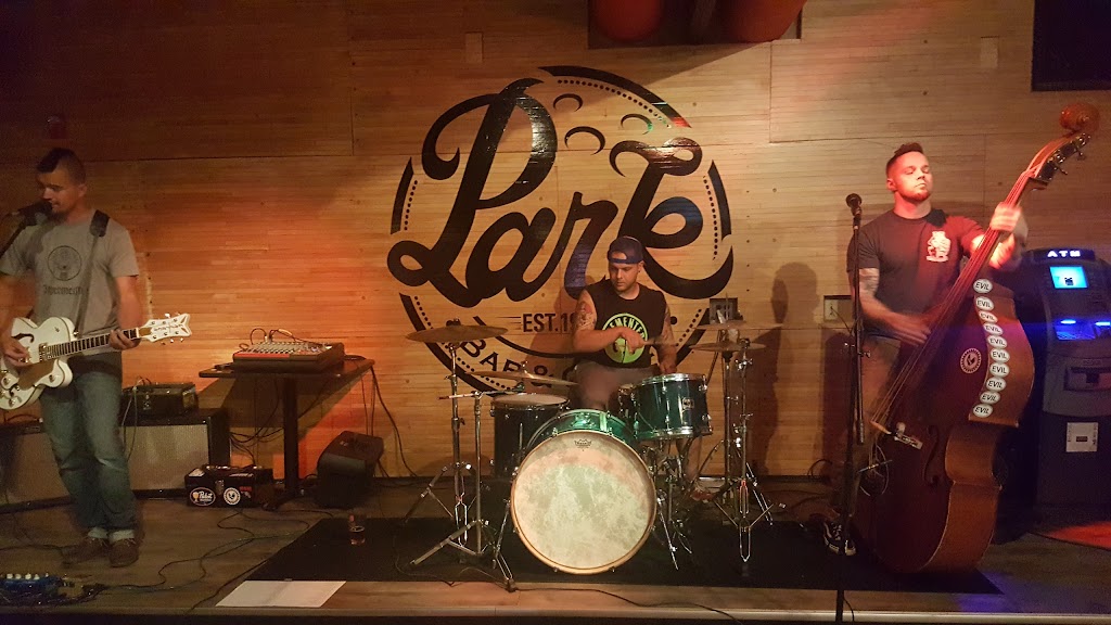 Park Bar & Grille | restaurant | 249 Park Ave, Amherst, OH 44001, USA | 4409882695 OR +1 440-988-2695