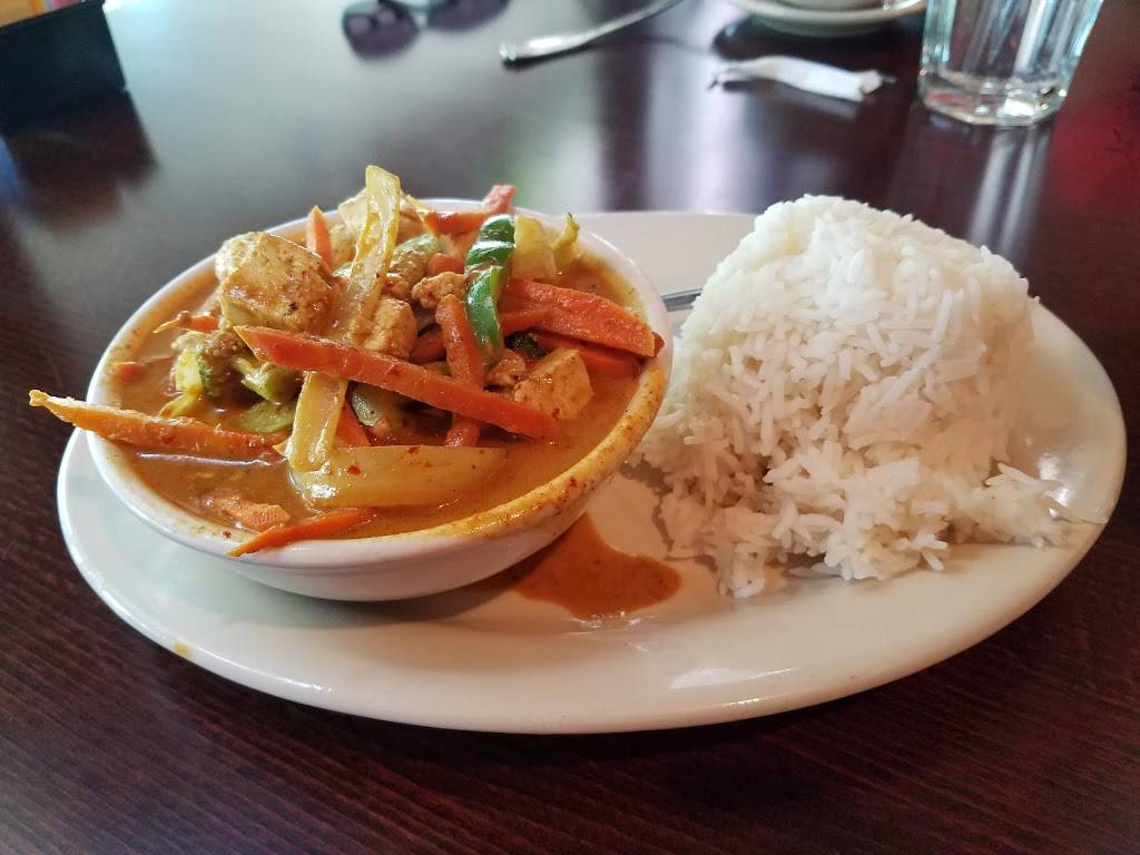 Mon Thai Bistro and Sushi Bar | restaurant | 4901 Broadway St, San Antonio, TX 78209, USA | 2108223253 OR +1 210-822-3253