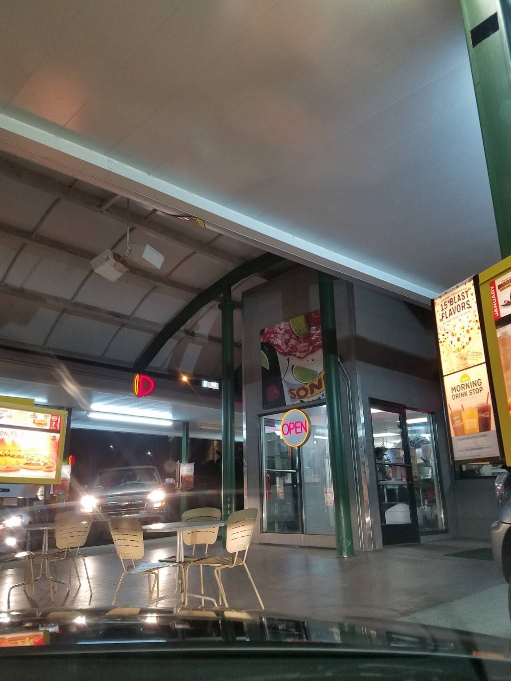 Sonic Drive-In | restaurant | 3218 Rainbow Dr, Rainbow City, AL 35906, USA | 2564424779 OR +1 256-442-4779