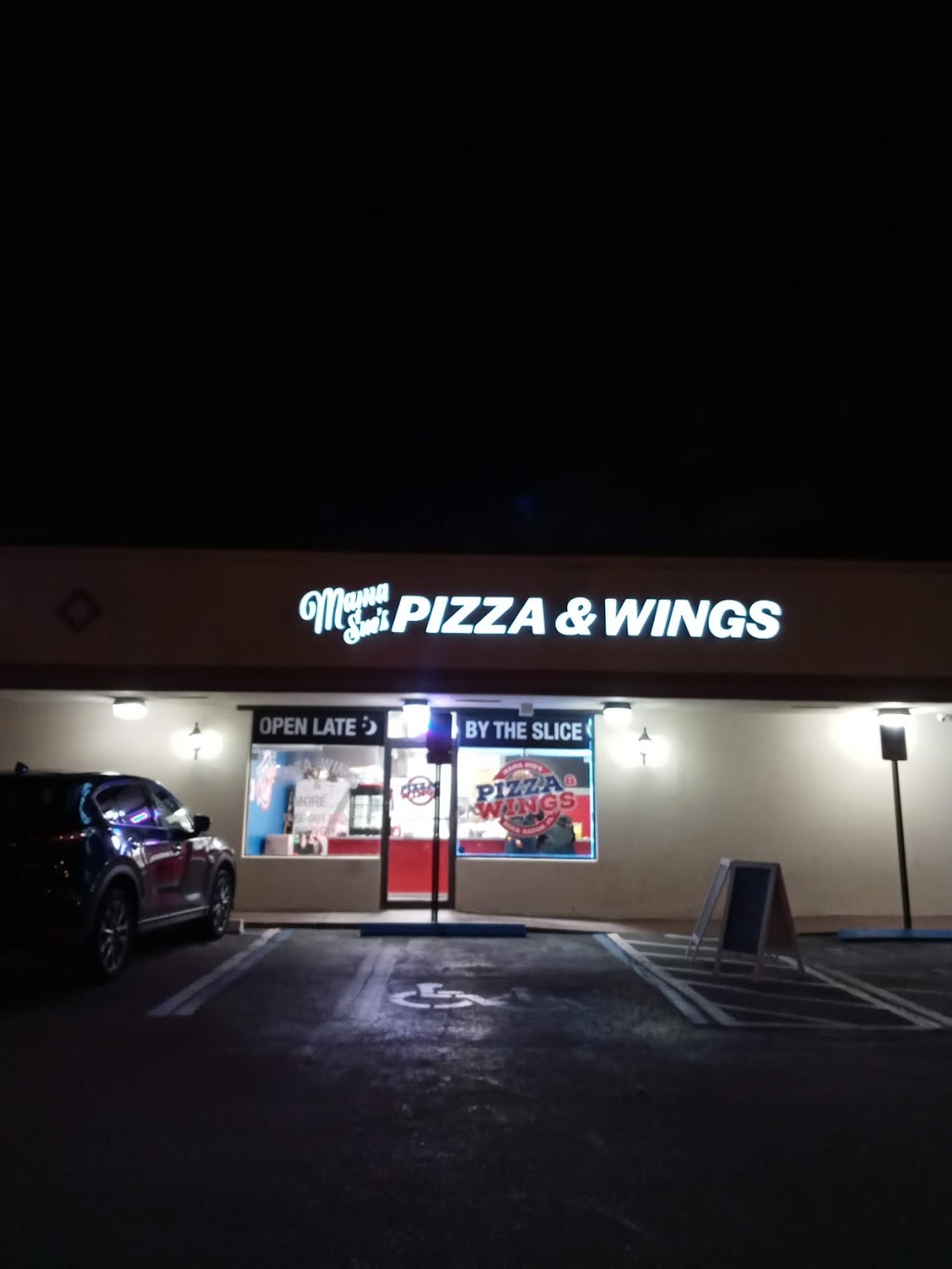 Mama Sues Pizza and Wings | restaurant | 2001 NW Boca Raton Blvd, Boca Raton, FL 33431, USA | 5618268663 OR +1 561-826-8663