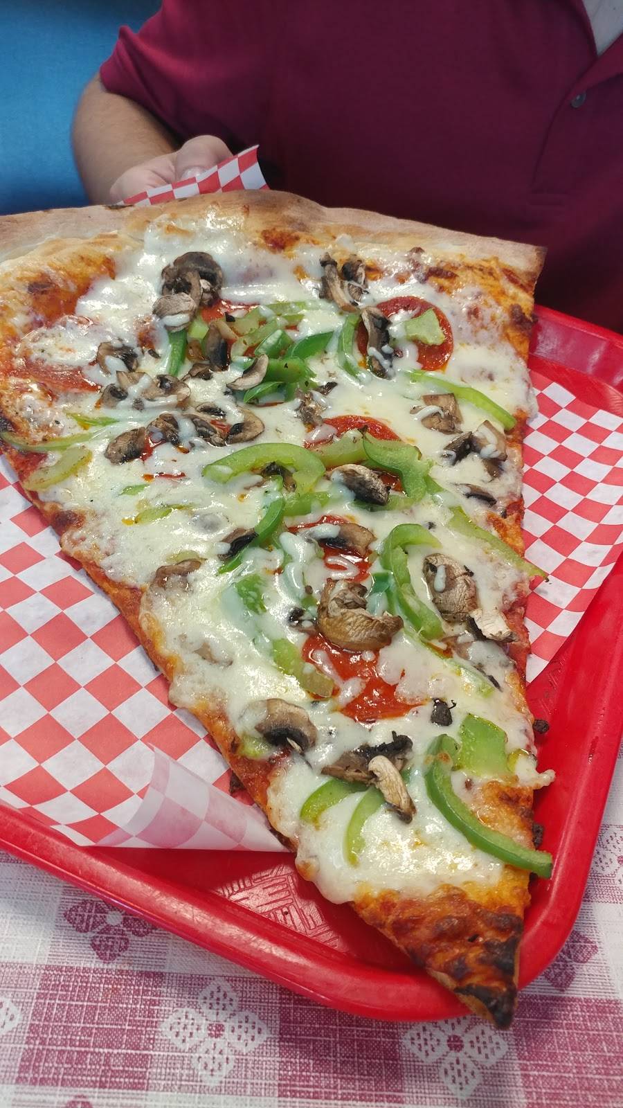 Pizzaiolos Pizza & Pasta | restaurant | 355 E Westchester Pkwy, Grand Prairie, TX 75052, USA | 9722624100 OR +1 972-262-4100