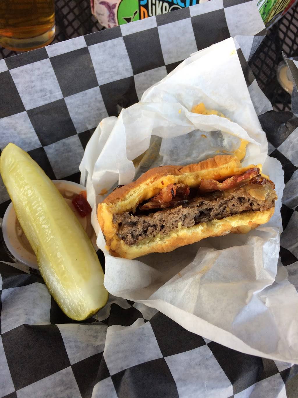 Jack Browns Beer and Burger Joint | restaurant | 1123 3rd Ave N, Nashville, TN 37208, USA | 6158180318 OR +1 615-818-0318