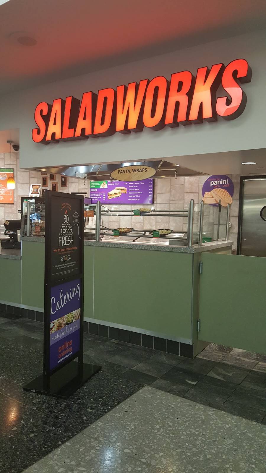 Saladworks | restaurant | 1625 Market St #204, Philadelphia, PA 19103, USA | 2159639099 OR +1 215-963-9099