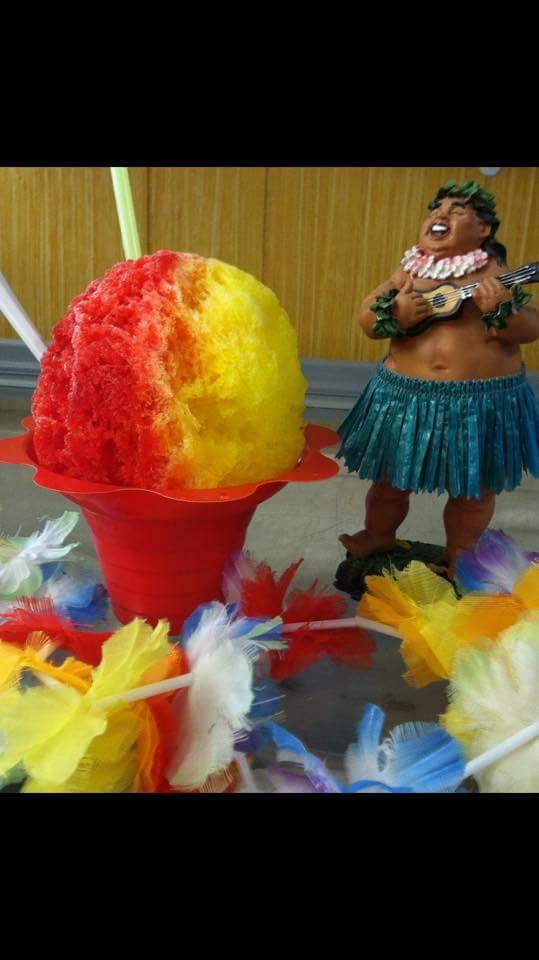 Kukuis Hawaiian Shaved Ice | restaurant | 210 E Middlebury St, Shipshewana, IN 46565, USA | 5745368463 OR +1 574-536-8463