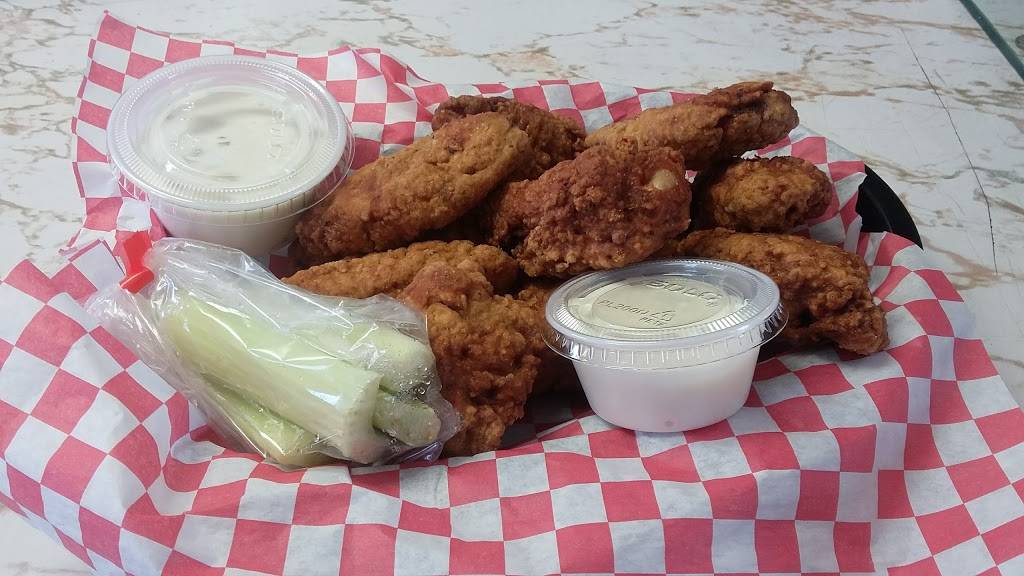 Angilos Pizza | restaurant | 2649 Robertson Ave, Cincinnati, OH 45212, USA | 5136314300 OR +1 513-631-4300