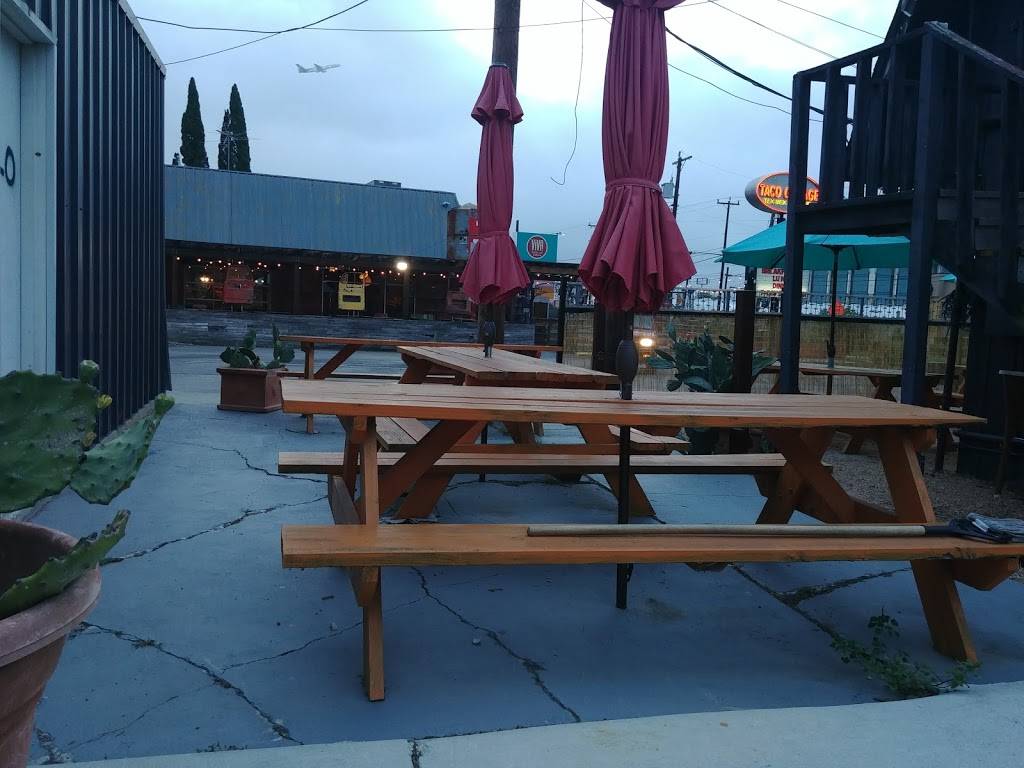 Baby Taco Garage | restaurant | 8343 Broadway St, San Antonio, TX 78209, USA | 2109947999 OR +1 210-994-7999