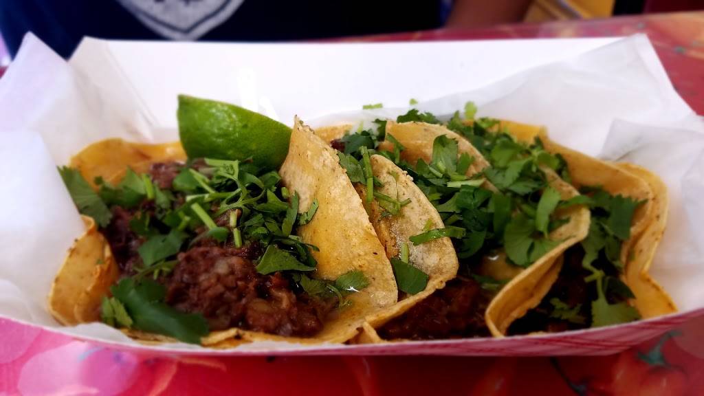 Ernesto Taqueria | restaurant | 4050 Hemphill St, Fort Worth, TX 76110, USA | 8179213147 OR +1 817-921-3147