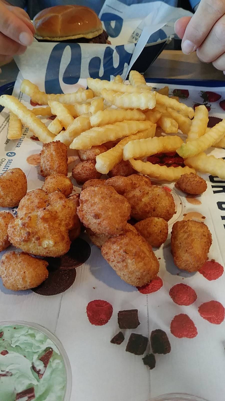 Culvers | restaurant | 8271 W Ludlow Dr, Peoria, AZ 85381, USA | 6232428826 OR +1 623-242-8826