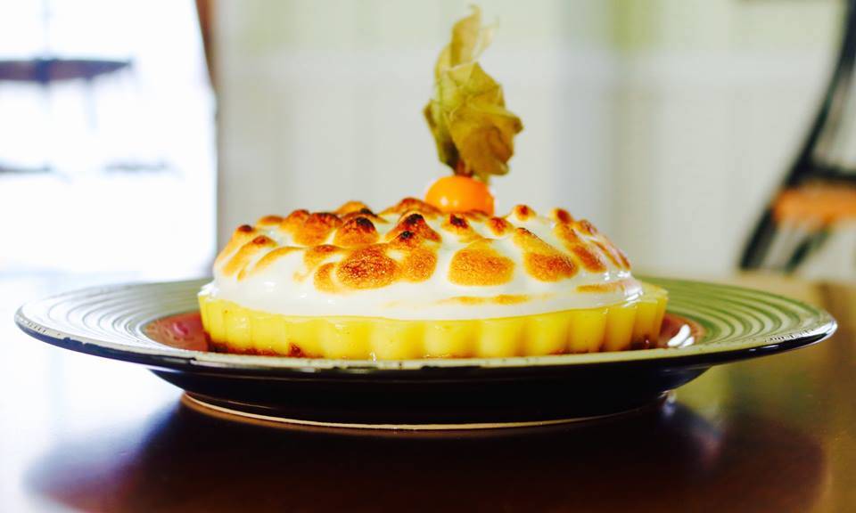 Restaurant Au Galop | restaurant | 100 Chemin de Laprairie, Bromont, QC J2L 2N6, Canada | 4503302882 OR +1 450-330-2882