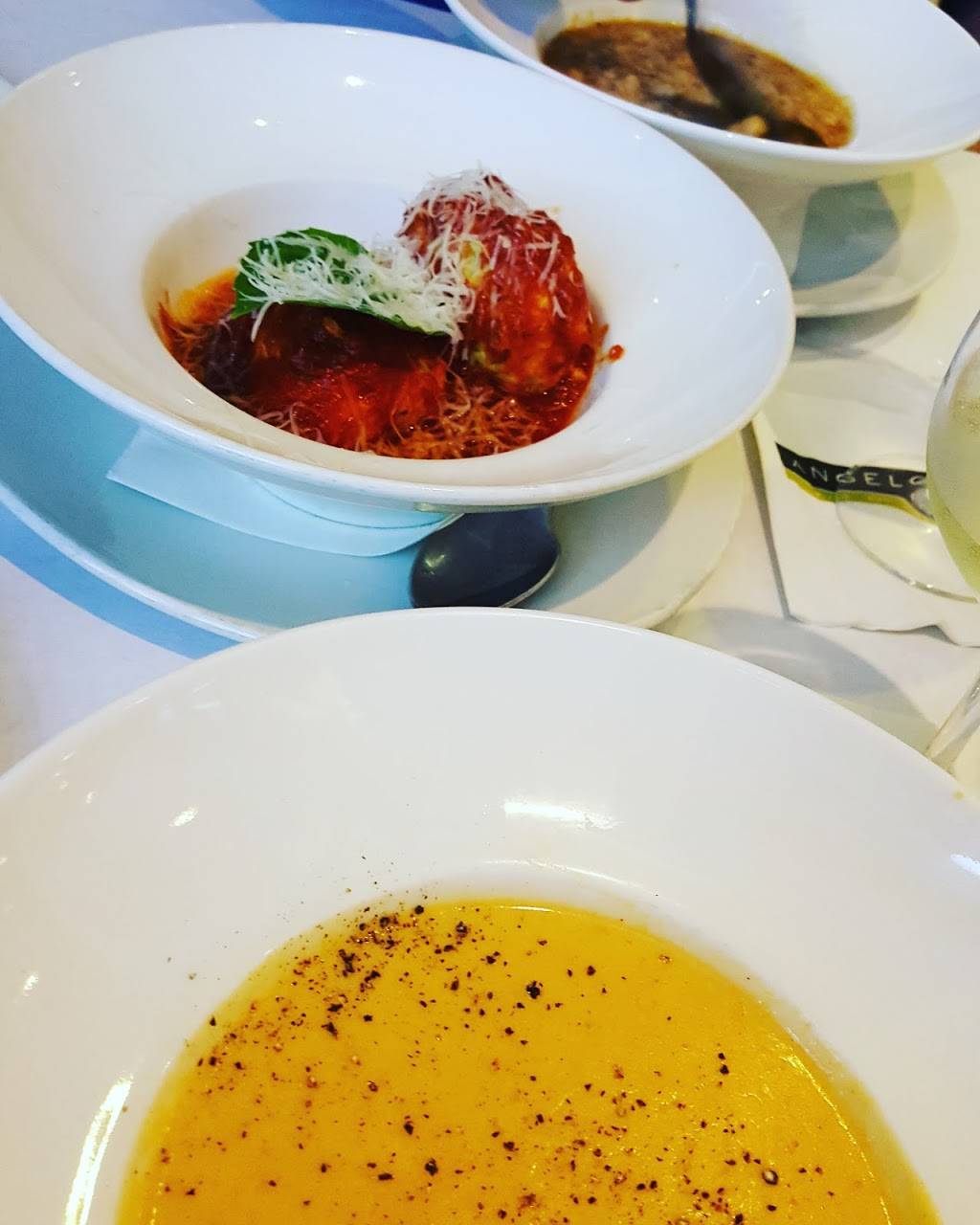 Angelo Elia Pizza, Bar, Tapas | meal takeaway | 4215 N Federal Hwy, Fort Lauderdale, FL 33308, USA | 9545617300 OR +1 954-561-7300