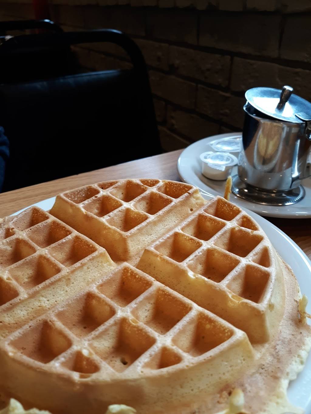 Allens Bristol Street Cafe | restaurant | 500 W Bristol St, Elkhart, IN 46514, USA | 5742629119 OR +1 574-262-9119