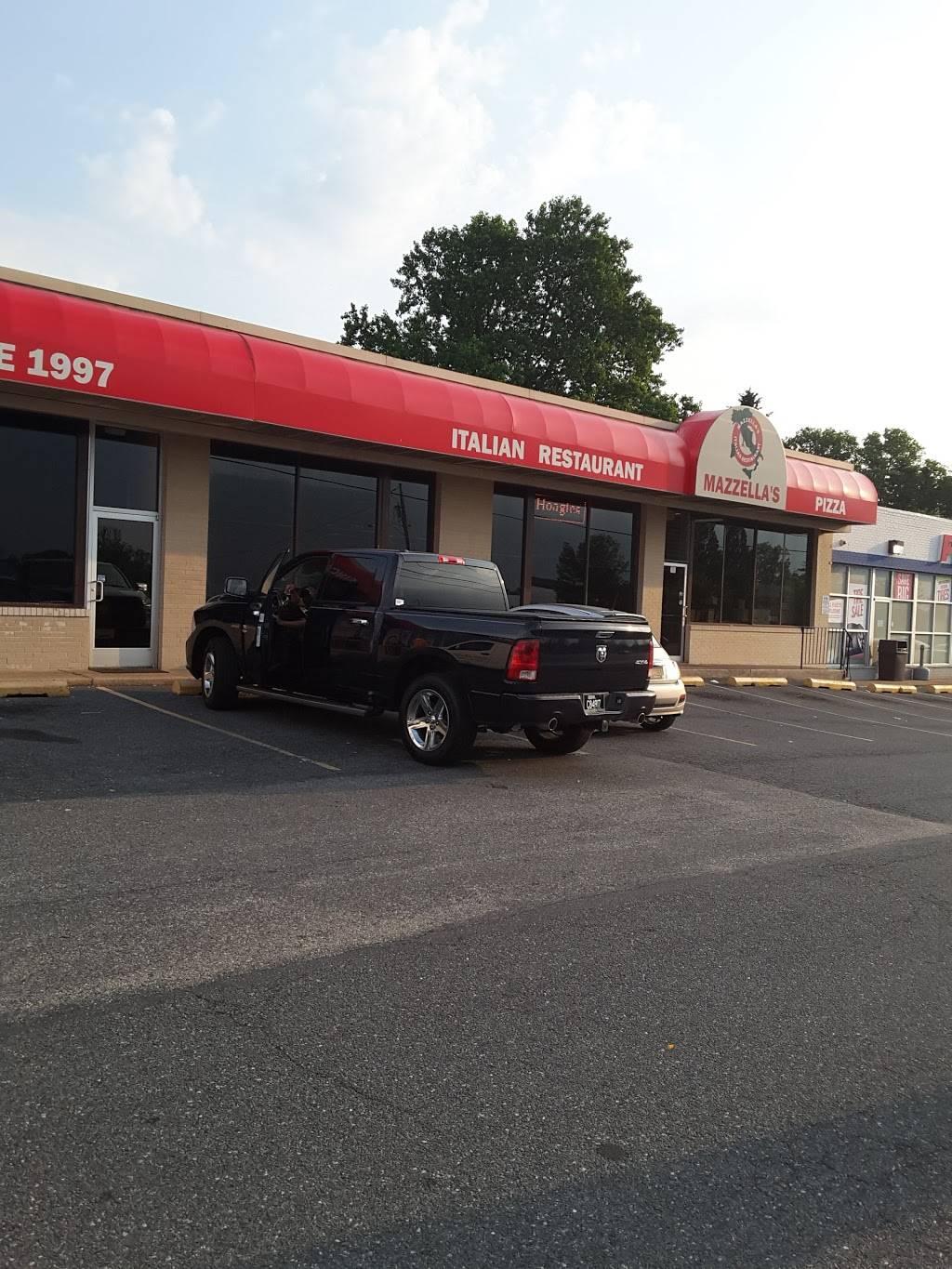 Mazzellas Italian Restaurant | restaurant | 729 Philadelphia Pike, Wilmington, DE 19809, USA | 3027628722 OR +1 302-762-8722
