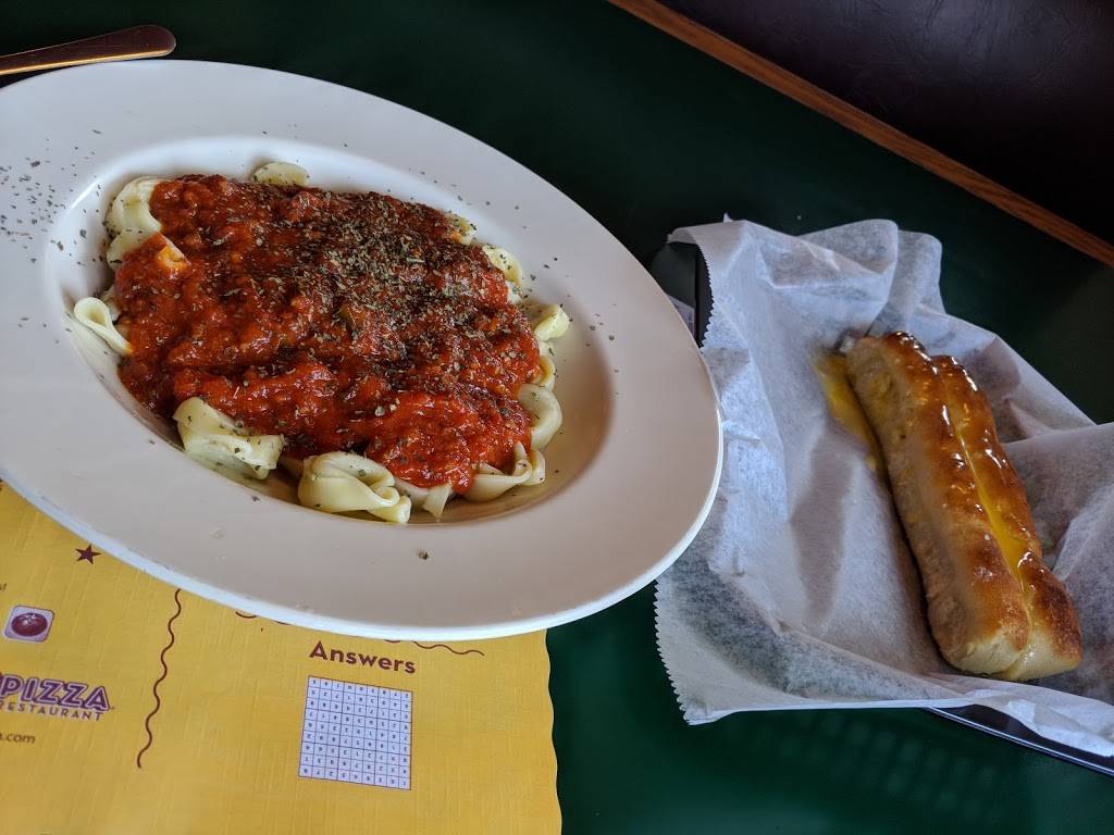 Monicals Pizza | restaurant | 1900 W Main St, Shelbyville, IL 62565, USA | 2177744100 OR +1 217-774-4100