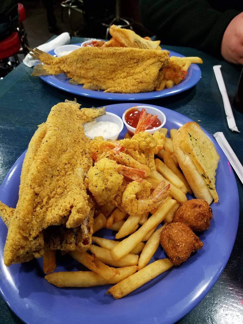 Capt. Bennys Seafood | restaurant | 8506 S Main St, Houston, TX 77025, USA | 7136665469 OR +1 713-666-5469
