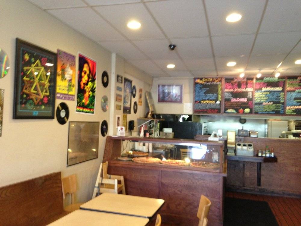 Slice House Pizza | restaurant | 1535 Haight St, San Francisco, CA 94117, USA | 4155522520 OR +1 415-552-2520