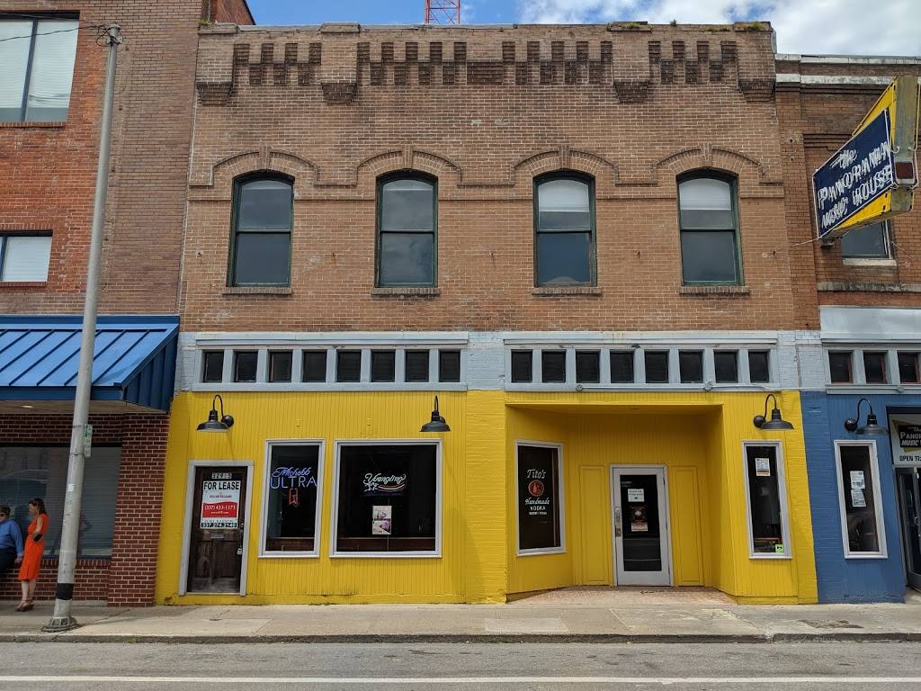 Panorama Music House | restaurant | 331 Broad St, Lake Charles, LA 70601, USA | 3376026343 OR +1 337-602-6343
