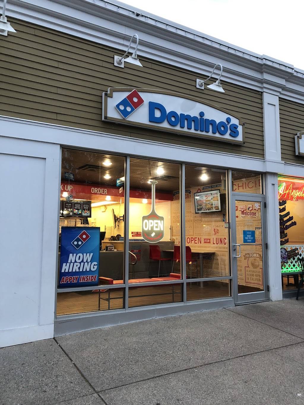 Dominos Pizza | meal delivery | 98 E Main St, Ramsey, NJ 07446, USA | 2019341234 OR +1 201-934-1234