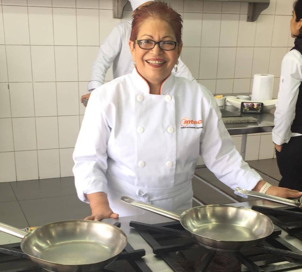 Chef Paz Restaurant | restaurant | 9039 W National Ave, West Allis, WI 53227, USA | 4143271600 OR +1 414-327-1600