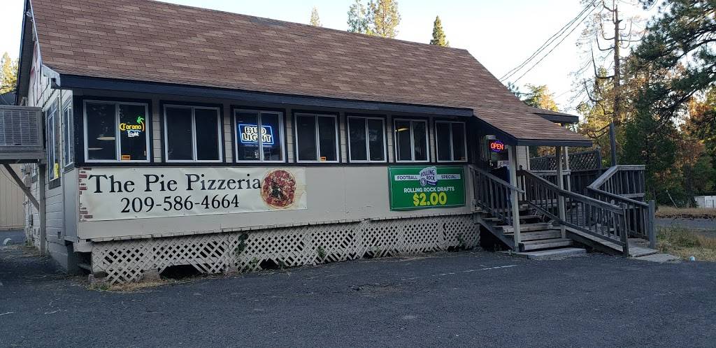 The Pie Pizzeria | restaurant | 24943 CA-108, Mi-Wuk Village, CA 95346, USA | 2095864664 OR +1 209-586-4664