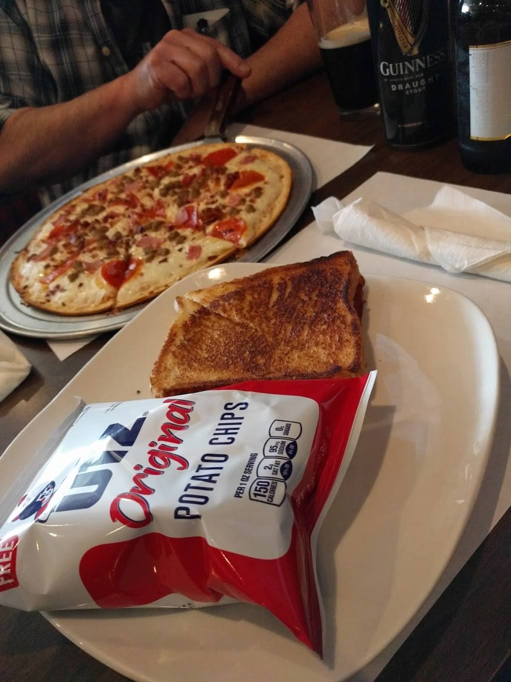 Andys Restaurant | restaurant | 412 England St, Ashland, VA 23005, USA | 8047522990 OR +1 804-752-2990