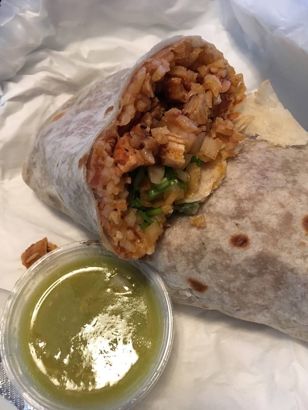 Taqueria El Zamorano | restaurant | 3011 Harbor Blvd #A, Costa Mesa, CA 92626, USA | 6572475200 OR +1 657-247-5200