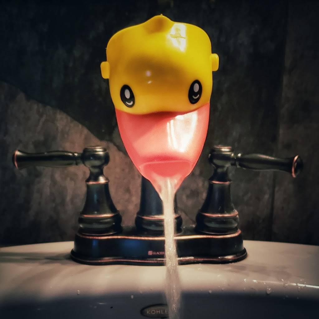 The Wounded Duck | restaurant | 750 E Pipeline Rd, Hurst, TX 76053, USA | 8179523322 OR +1 817-952-3322