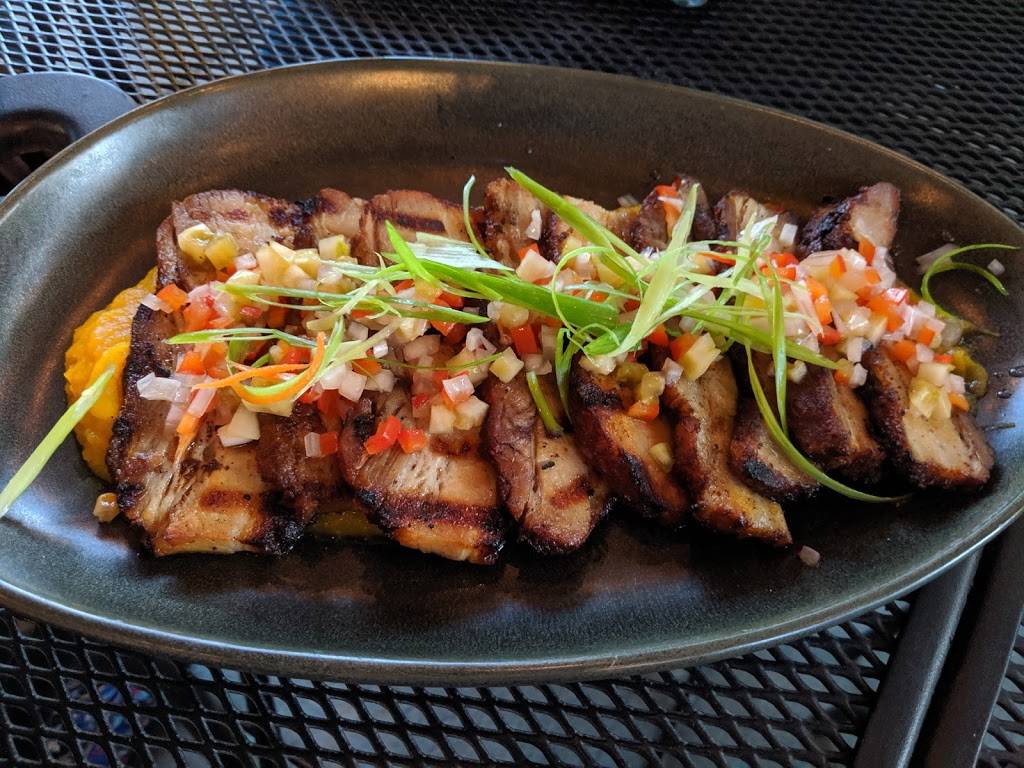 The Lucky Duck Gastropub | restaurant | 993 Market St, Fort Mill, SC 29708, USA | 8035473825 OR +1 803-547-3825