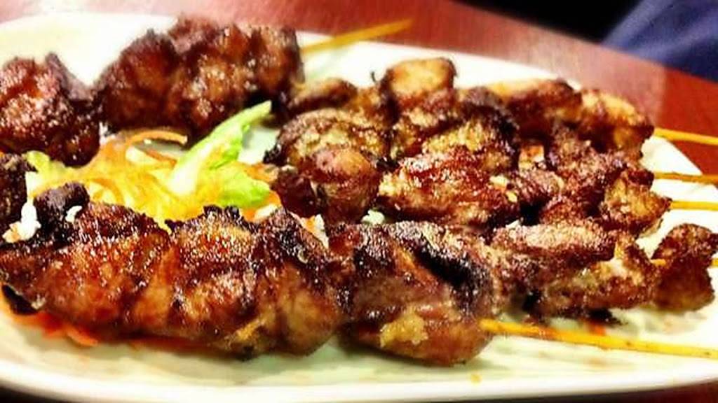 Hockey Sushi | restaurant | 4055 Carling Ave, Kanata, ON K2K 2A4, Canada | 6132701122 OR +1 613-270-1122