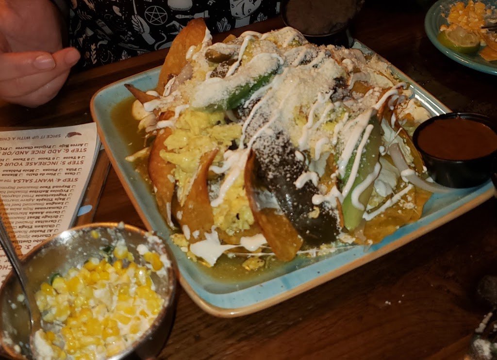 Papis Tacos Towson | restaurant | 826 Dulaney Valley Rd, Towson, MD 21204, USA | 4432752546 OR +1 443-275-2546