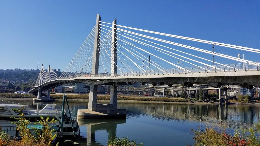 Portland Spirit at Caruthers Landing | restaurant | 110 SE Caruthers St, Portland, OR 97214, USA | 5032243900 OR +1 503-224-3900